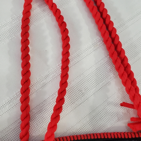 Vintage Red Boho Crochet Fabric Tote Handbag - Picture 2 of 11